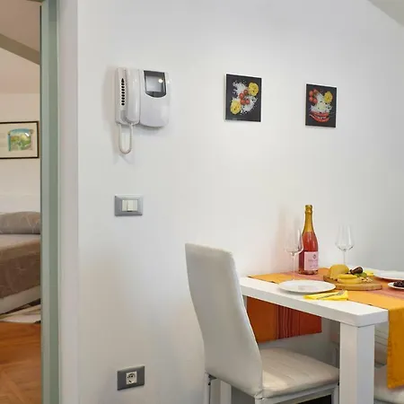 Apartman Giardina Vinkuran